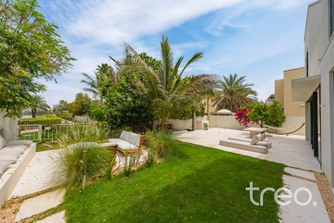 Villa itt: Meadows, Dubai, EAE, 5 hálószoba, 418.06 m², azonosító: 733038 - fénykép 26