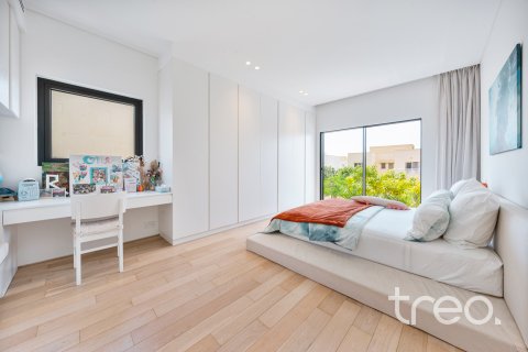 Villa itt: Meadows, Dubai, EAE, 5 hálószoba, 418.06 m², azonosító: 733038 - fénykép 19