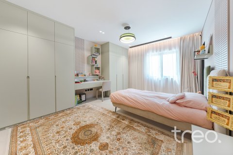Vila v Meadows, Dubai, SAE 5 spální, 408.77 m2 č. 733039 - Fotografia 30