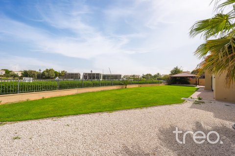 Villa itt: Arabian Ranches, Dubai, EAE, 6 hálószoba, 480.49 m², azonosító: 733035 - fénykép 21