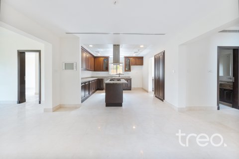 Villa itt: Arabian Ranches, Dubai, EAE, 6 hálószoba, 480.49 m², azonosító: 733035 - fénykép 3