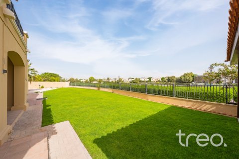 Villa itt: Arabian Ranches, Dubai, EAE, 6 hálószoba, 480.49 m², azonosító: 733035 - fénykép 20