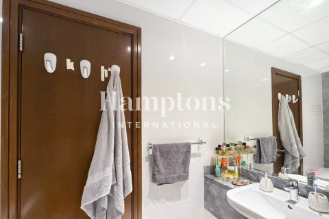 Apartmen di Business Bay, Dubai, UAE 1 bilik tidur, 81.01141600 meter persegi № 699149 - foto 5