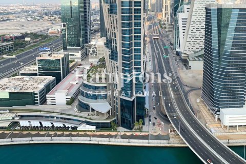 Apartmen di Business Bay, Dubai, UAE 1 bilik tidur, 81.01141600 meter persegi № 699149 - foto 8