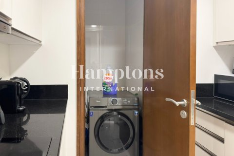 Apartmen di Business Bay, Dubai, UAE 1 bilik tidur, 81.01141600 meter persegi № 699149 - foto 7