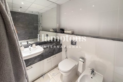 Apartmen di Business Bay, Dubai, UAE 1 bilik tidur, 81.01141600 meter persegi № 699149 - foto 2