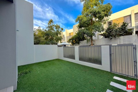 Villa Tilal Al Ghaf, Dubaijā, AAE 3 istabas, 140.5 m2 Nr. 687443 - attēls 2