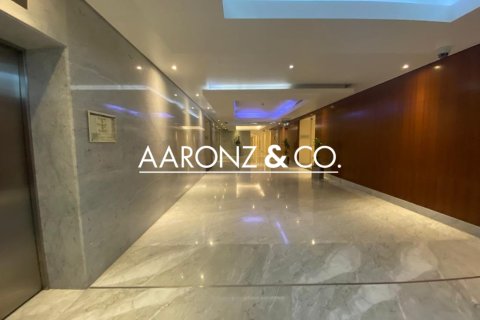 Kancelář v Dubai Investment Park, SAE 101.8 m² Č.: 670676 - fotografie 2