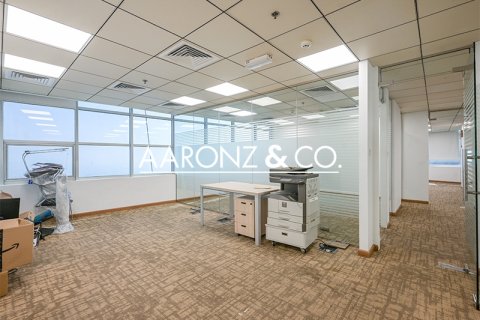 Ured u gradu Jumeirah Lake Towers, Dubai, UAE 156.9 m2 Br. 670656 - Slika 11