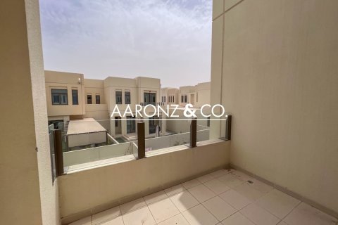 Reem, Dubai, BAE’de kiralık townhouse 4 yatak odası, 343.2 m&sup2; No 670654 - fotoğraf 18