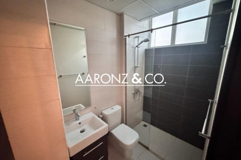 Villa en alquiler en Dubai, EAU 3 dormitorios, 165 m2 № 670655 - foto 16