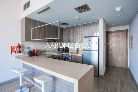 Διαμέρισμα σε Jumeirah Lake Towers, Dubai, ΗΑΕ 1 υπνοδωμάτιο, 69.8 τ.μ. Αρ. 670718 - φωτογραφία 5