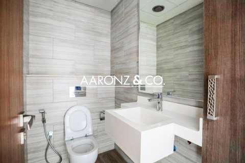 Διαμέρισμα σε Jumeirah Lake Towers, Dubai, ΗΑΕ 1 υπνοδωμάτιο, 69.8 τ.μ. Αρ. 670718 - φωτογραφία 10