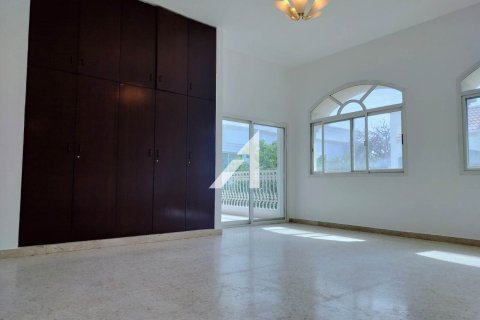 Al Safa, Dubai, UAE의 임대용 빌라 침실 4개, 250.8제곱미터 번호 658502 - 사진 20