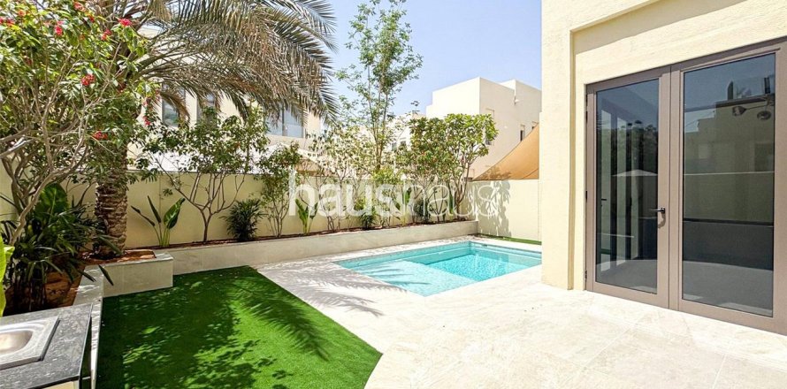 Řadový dům v Reem, Dubai, SAE 3 ložnice, 209 m² Č.: 626158
