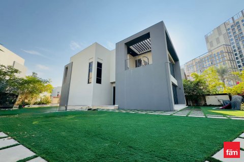 Villa til leje i Dubai Hills Estate, Dubai, UAE 4 soveværelser, 640.7 kvm № 661822 - foto 2