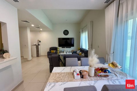 Vilă de vânzare în Dubai, EAU 3 dormitoare, 164.8 mp.  №661817 - poză 9