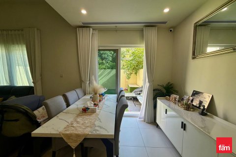 Vilă de vânzare în Dubai, EAU 3 dormitoare, 164.8 mp.  №661817 - poză 21