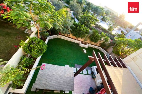 Rumah bandar di Dubai, UAE 4 bilik tidur, 309.4 meter persegi № 612528 - foto 20