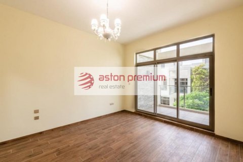 Kaupunkipientalo Meydan, Dubai, Arabiemiraatit 3 makuuhuonetta, 235.2 m2 № 670398 - kuva 3