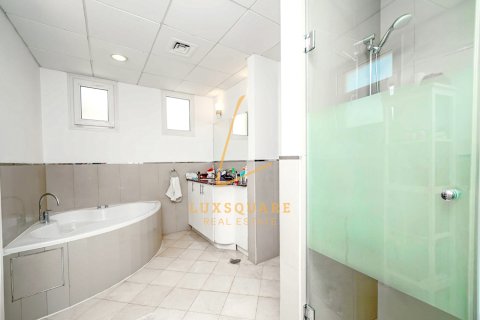 Βίλα σε Jumeirah Golf Estates, Dubai, ΗΑΕ 5 υπνοδωμάτια, 903 τ.μ. Αρ. 670432 - φωτογραφία 16