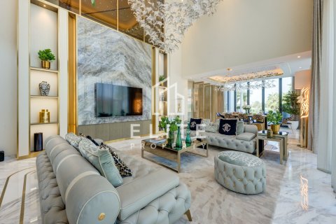 Villa te koop in DAMAC Hills (Akoya by DAMAC), Dubai, VAE 7 slaapkamers, 991 vr.m., nr 754713 - foto 8