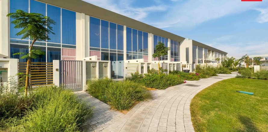 تاون هاوس في دبي 1 غرفة نوم ، 52.9 متر مربع . ر قم 659271