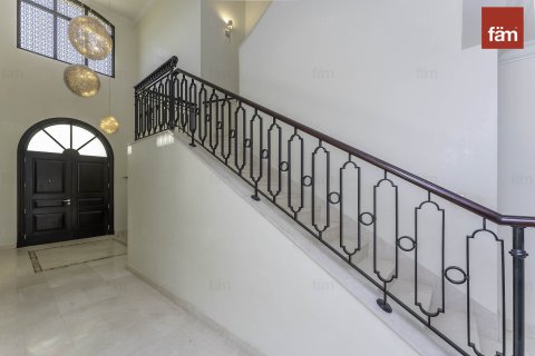 Vila v Palm Jumeirah, Dubai, SAE 4 ložnice, 657.7 m² Č.: 580932 - fotografie 5
