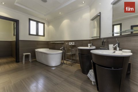 Vila v Palm Jumeirah, Dubai, SAE 4 ložnice, 657.7 m² Č.: 580932 - fotografie 11