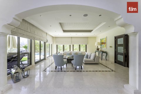 Vila v Palm Jumeirah, Dubai, SAE 4 ložnice, 657.7 m² Č.: 580932 - fotografie 24