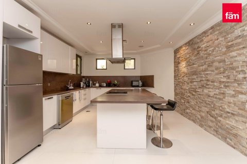 Vila v Palm Jumeirah, Dubai, SAE 4 ložnice, 657.7 m² Č.: 580932 - fotografie 17