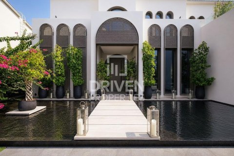Vila v Jumeirah Islands, Dubai, SAE 4 ložnice, 1001.68 m² Č.: 762718 - fotografie 23