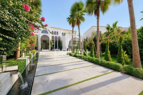 Vila v Jumeirah Islands, Dubai, SAE 4 ložnice, 1001.68 m² Č.: 762718 - fotografie 29