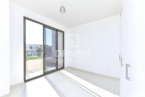 Villa sa Reem, Dubai, UAE 3 silid-tulugan, 220 sq.m. № 683410 - larawan 7