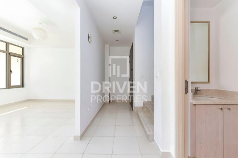 Villa sa Reem, Dubai, UAE 3 silid-tulugan, 220 sq.m. № 683410 - larawan 10