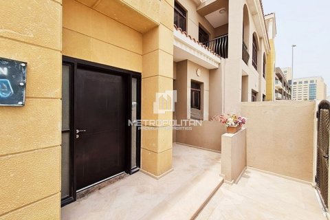 Lägenhet till försäljning i Jumeirah Village Circle, Dubai, UAE 2 sovrum, 225 kvm Nr. 663912 - fotografi 11
