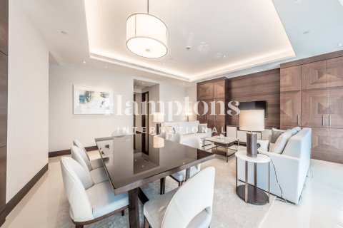 Apartment in Downtown Dubai (Downtown Burj Dubai), UAE 2 bedrooms, 157.84219700 sq.m. № 657109 - photo 2