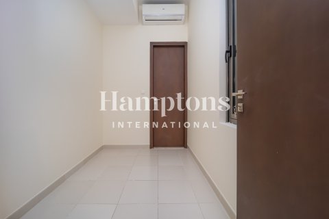 Снять в аренду таунхаус в Арабиан Ранчес, Дубай, ОАЭ 4 спальни, 228.91020491м2, № 657114 - фото 3