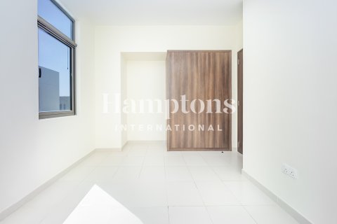 Снять в аренду таунхаус в Арабиан Ранчес, Дубай, ОАЭ 4 спальни, 228.91020491м2, № 657114 - фото 27