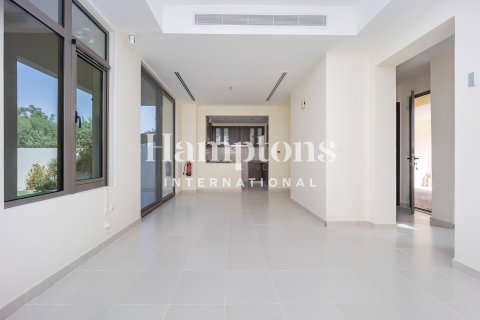 Снять в аренду таунхаус в Арабиан Ранчес, Дубай, ОАЭ 4 спальни, 228.91020491м2, № 657114 - фото 10