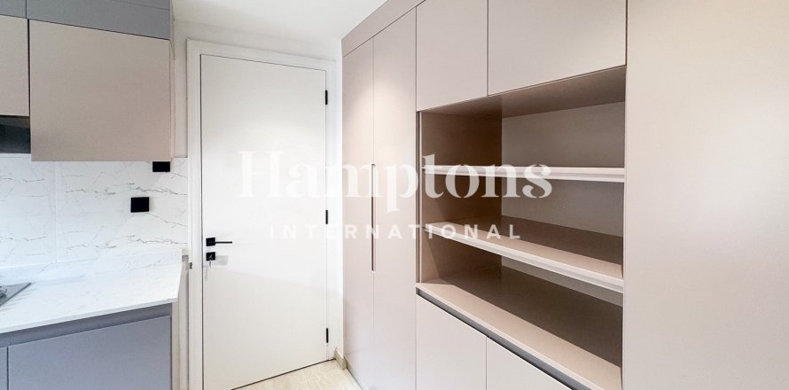 Vila u gradu Arabian Ranches 2, Dubai, UAE 4 spavaće sobe, 301.006 m2 Br. 657108