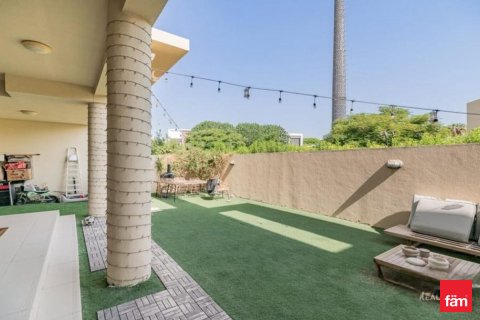 Rumah bandar di Dubai, UAE 3 bilik tidur, 253 meter persegi № 645552 - foto 10