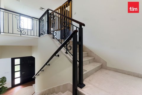Villa in Reem, Dubai, UAE 4 bedrooms, 329.4 sq.m. № 702585 - photo 18