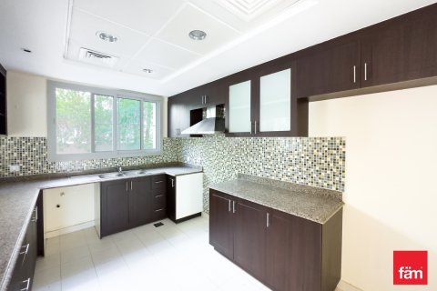 Dubai, संयुक्त अरब अमीरात में विला, 3 बेडरूम, 541.8 वर्ग मीटर, संख्या 678384 - फ़ोटो 18