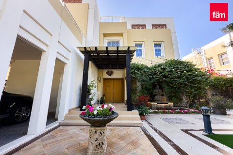 Dubai, संयुक्त अरब अमीरात में विला, 3 बेडरूम, 541.8 वर्ग मीटर, संख्या 678384 - फ़ोटो 15