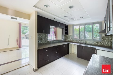 Dubai, संयुक्त अरब अमीरात में विला, 3 बेडरूम, 541.8 वर्ग मीटर, संख्या 678384 - फ़ोटो 11