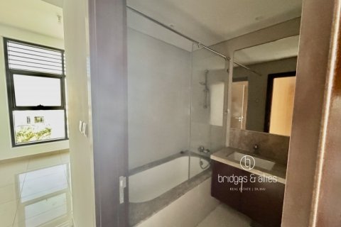Apartmán v Dubai Hills Estate, SAE 2 spálne, 127 m2 č. 678763 - Fotografia 11