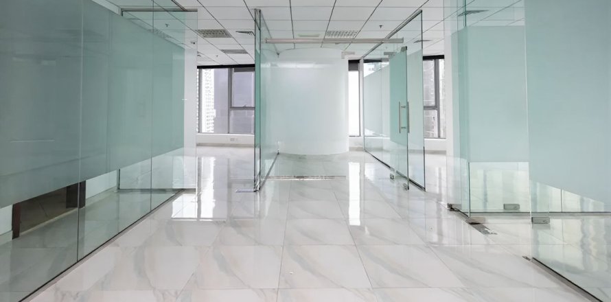 Oficina en Dubai, EAU 98.3 m² № 682062