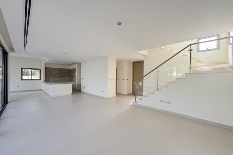 Villa te koop in Dubai Hills Estate, Dubai, VAE 5 slaapkamers, 348.39 vr.m., nr 757383 - foto 2