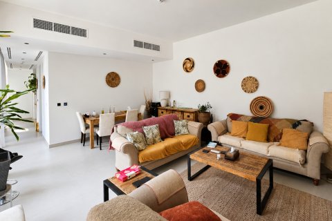 Вилла Tilal City, Шарджа, БАӘ-да 4 жатын бөлмелер, 369.77 м² № 757384 - фото 15
